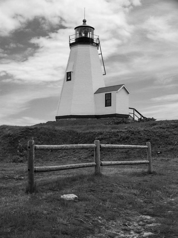 Lighthouse gray scale